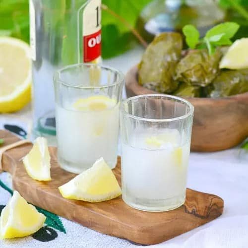 ouzo-505610935-581a0a653df78cc2e8066420-pc0vhky3t2c19mlb7b0uhtfnomv4gu0s2b2tjv6b2g